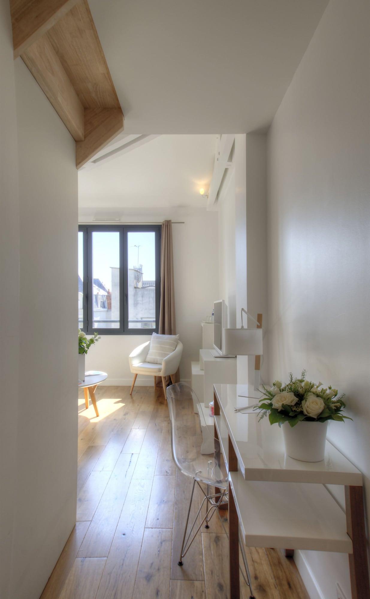 Hotel 21, Foch 3*